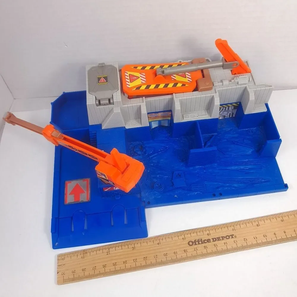 Hot Wheels Car Crusher Action Playset H9575 1998 track junkyard Vintage PARTS